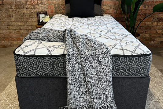 Understanding Mattress Firmness: What's Best for Your Back?