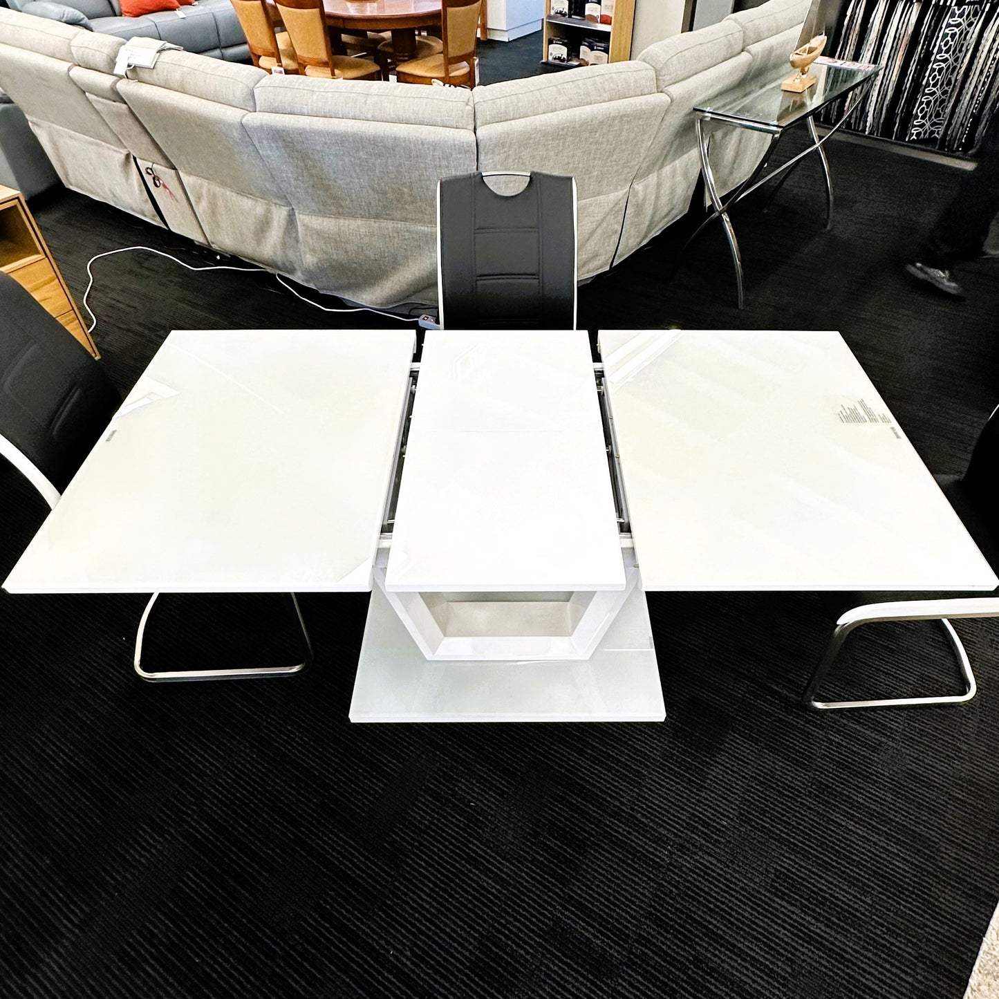 Falcon/Liam Dining Suite - FLOOR STOCK CLEARANCE