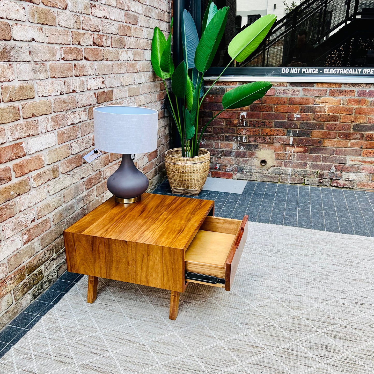 Wooden lamp Table