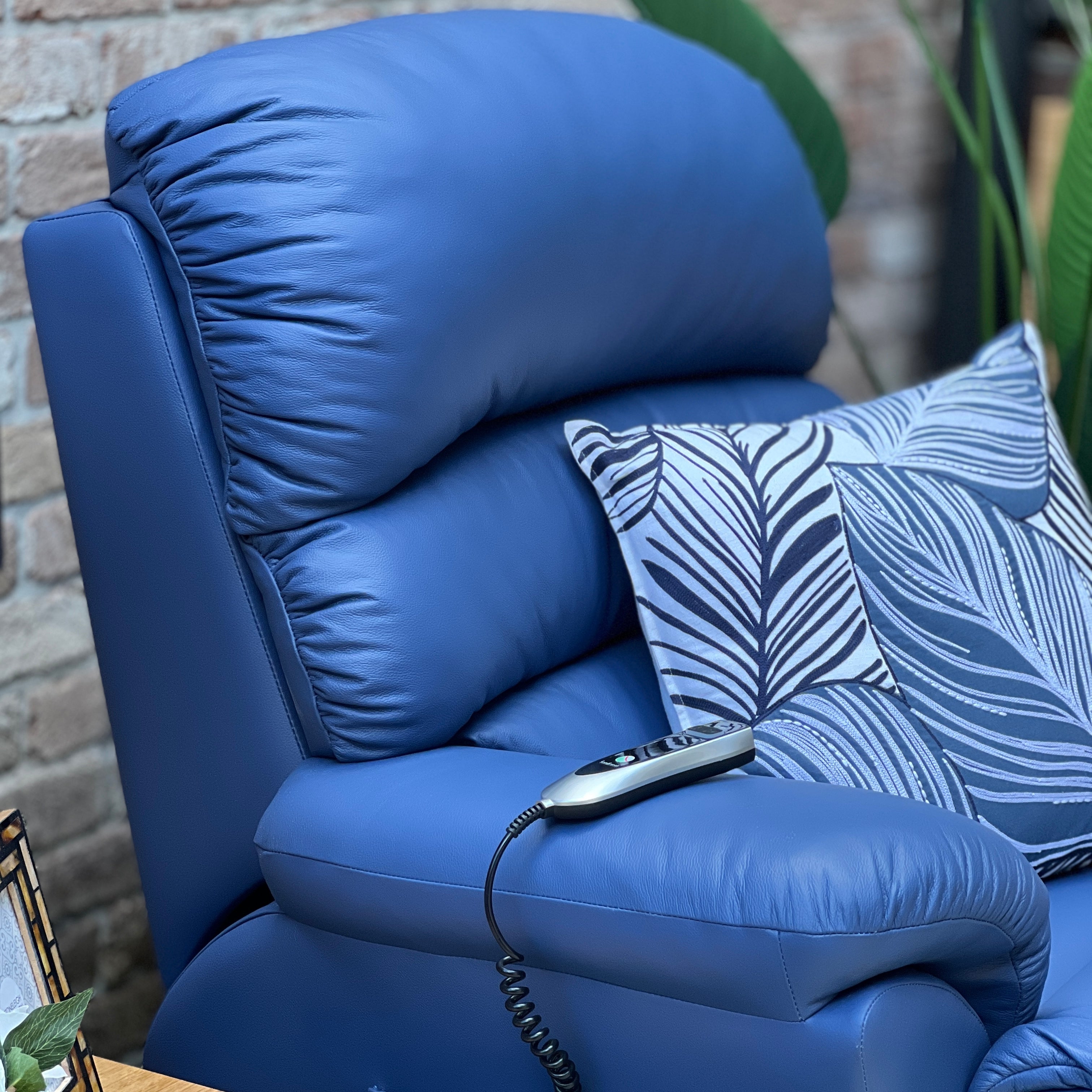 Brighton recliner online