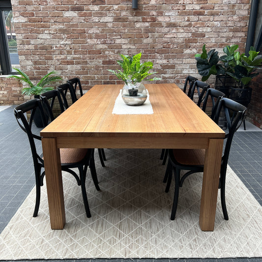 Hudson Dining Table